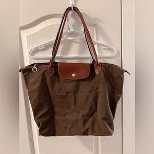 Longchamp large tote bag in olive